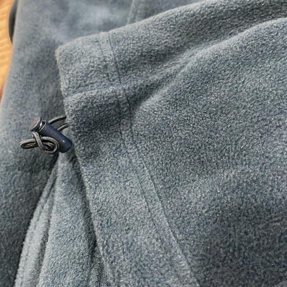 Columbia NEW, unisex extra large Columbia fleece jacket emerald green. - Picture 7 of 9